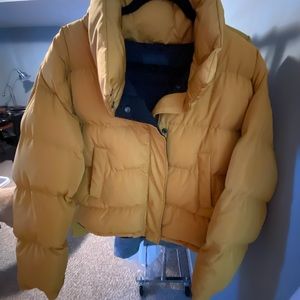 Kendall&Kylie puffer jacket yellow medium never worn